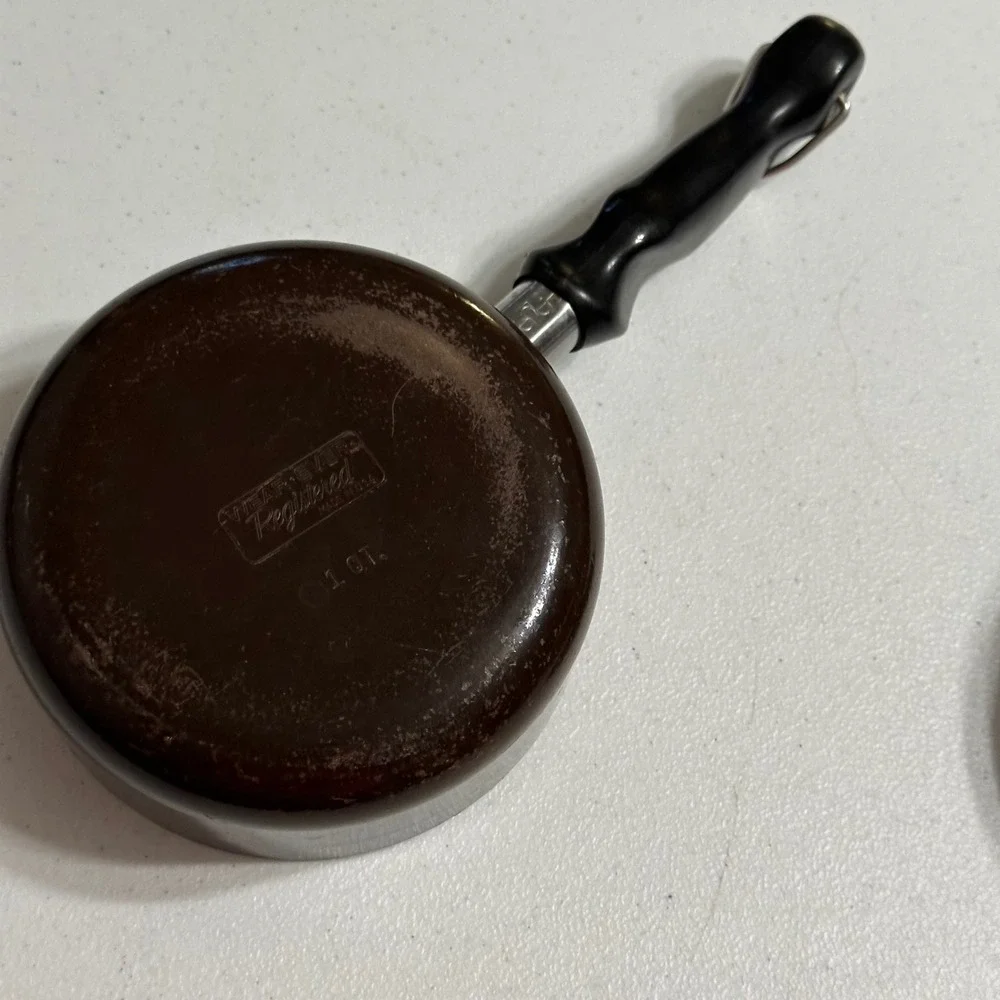 Vintage Wear Ever‎ Registered 1 Quart Saucepan Pot & Lid Mid Century Modern MCM